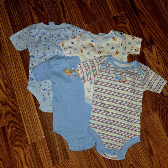 Y2K Disney Baby Boy Disney Winnie The Pooh Bodysuit Set 0-3 NEW - Picture 1 of 12